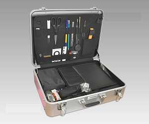 Унифицированный криминалистический чемодан для ОМП «Криминалист» (с фотокамерой)